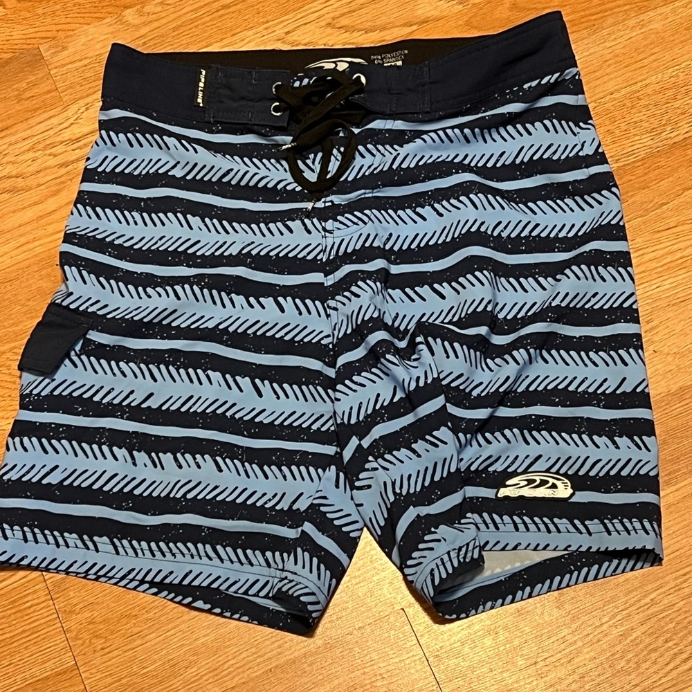 Pipeline board shorts